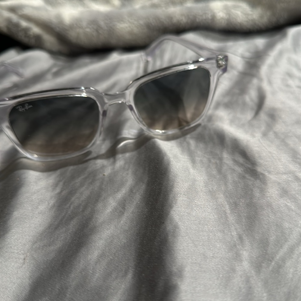 Rayban Sunglasses - Picture 2 of 4